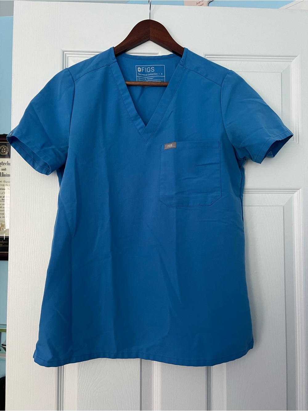 Blue FIGS Women’s Scrubs